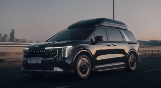 Kia Carnival Hi Limousine sắp ra mắt Việt Nam: MPV cao cấp với trần cao, tiện nghi hạng thương gia